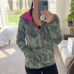 North face camo zip hoodie